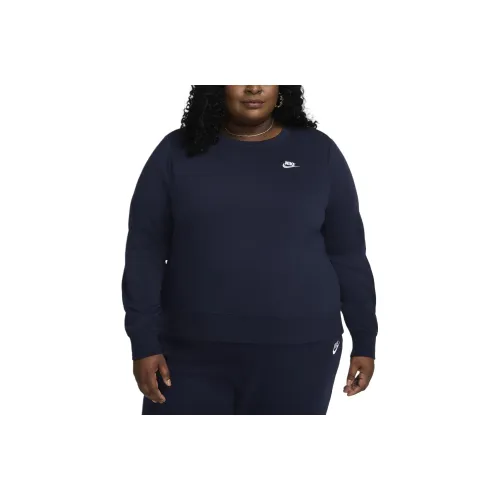 Nike Sportswear Club Fleece Women's Crew Neck Sweatshirt Plus Size