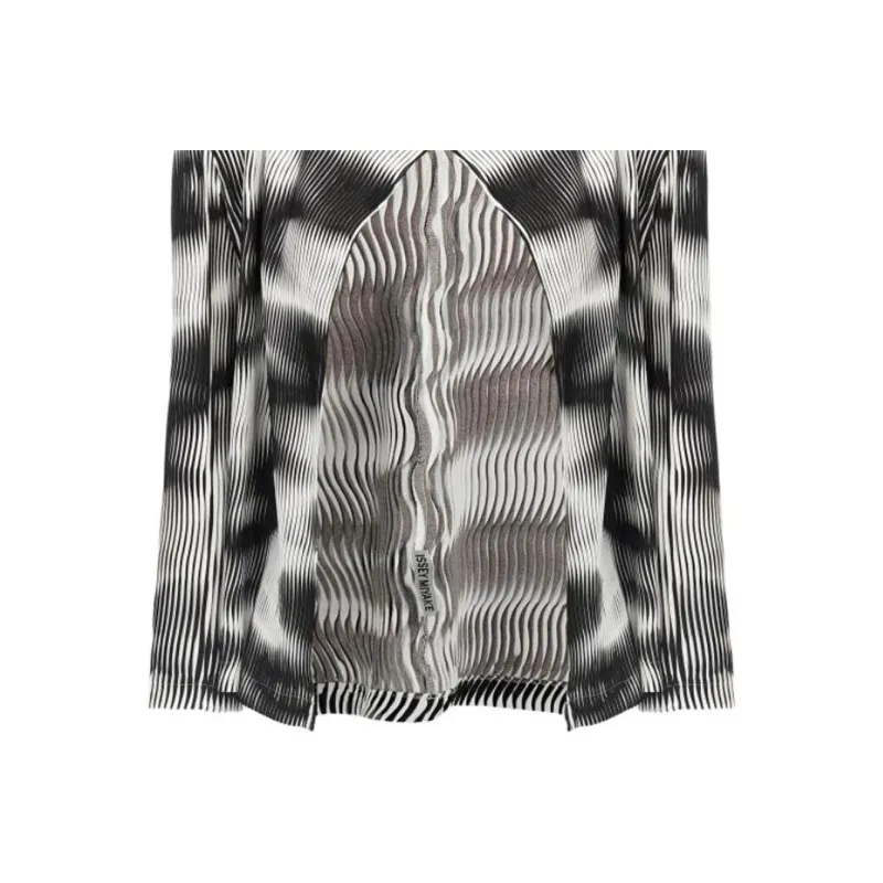 ISSEY MIYAKE Sway pleats Jacket-3
