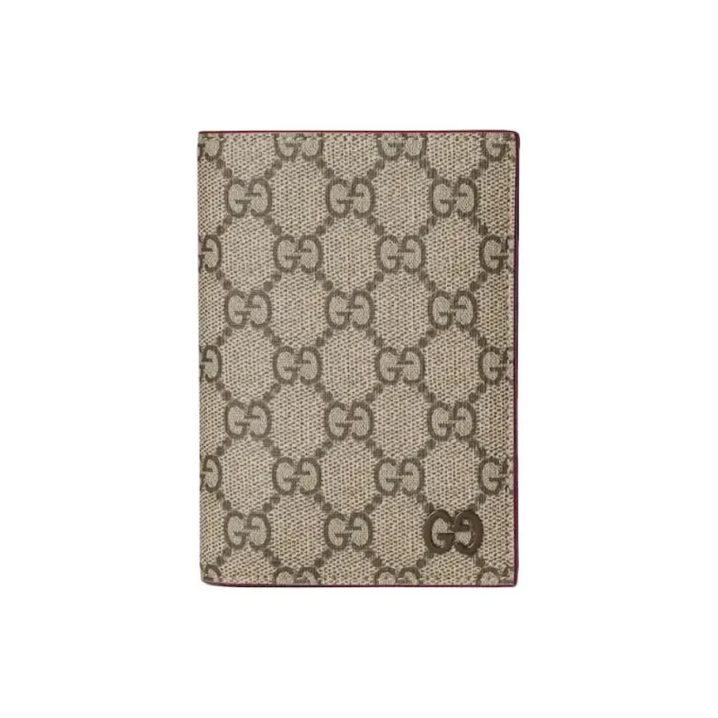 GUCCI Supreme Canvas Passport Holder Men's Beige & Ebony-0