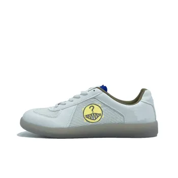 PAIN OR PLEASURE Low Top Skateboard Shoes Unisex White Blue Magnolia