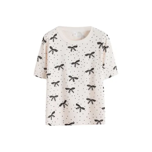 The Temptation Of The Muse T Shirt Women's