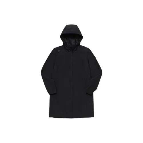 DESCENTE logo-prints & Coats Women's Black