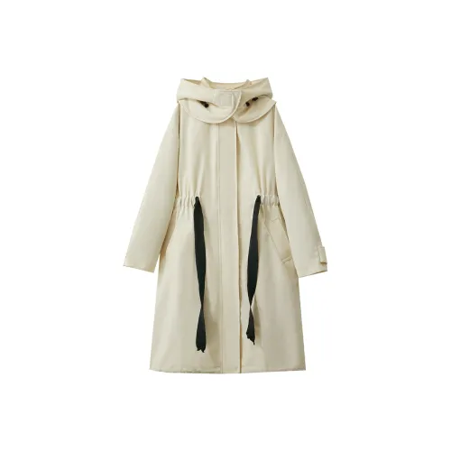 AMII Down Jackets Women's