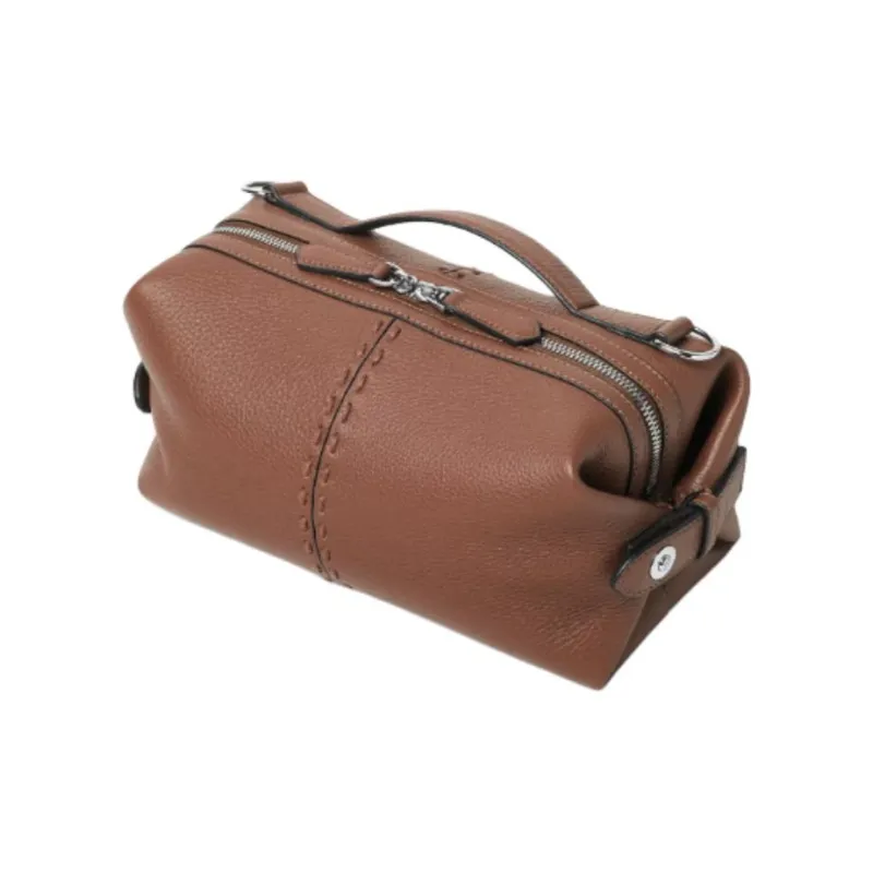 FENDI Selleria Leather Handbag Small Size Men's Brown-1