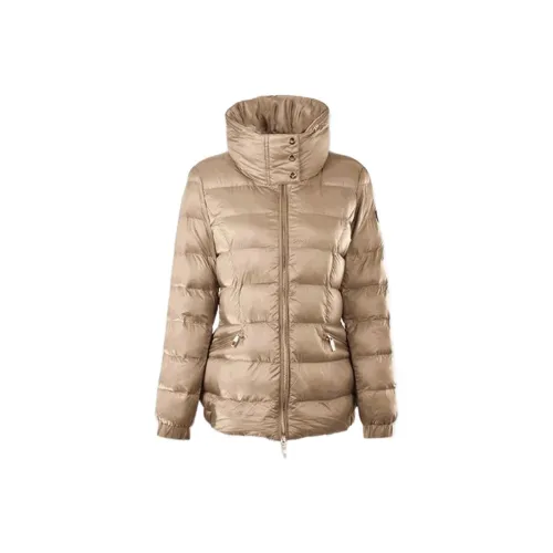 EMPORIO ARMANI FW22 Puffer Jacket Women's Gold
