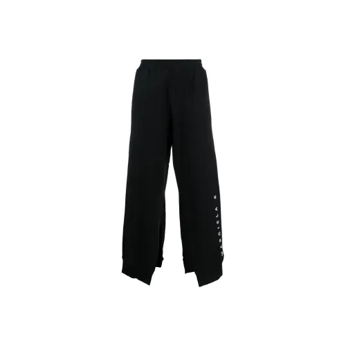 Church-print legging shorts
