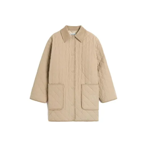 TOTEME Diamond Quilted Buttoned Jacket