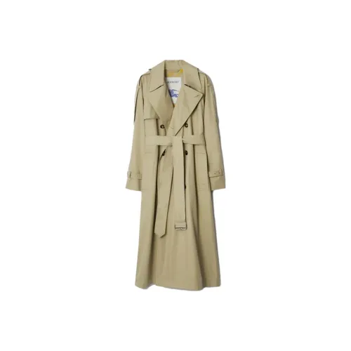 Burberry Castleford Double Breasted Belted Trench Coat