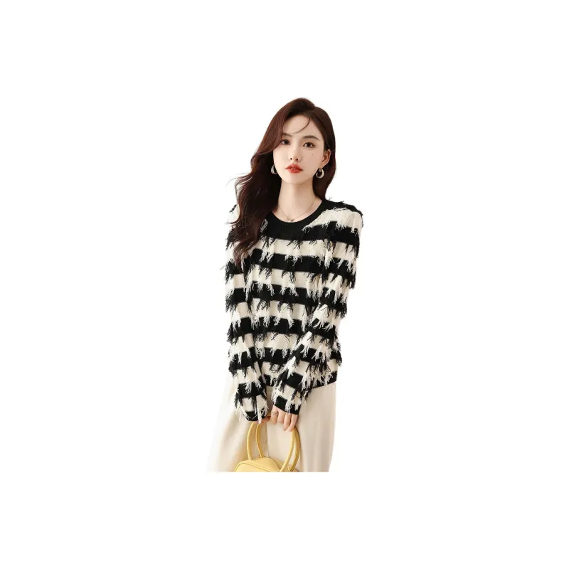 X MOOM Knitwear Women's Black White Stripes-0