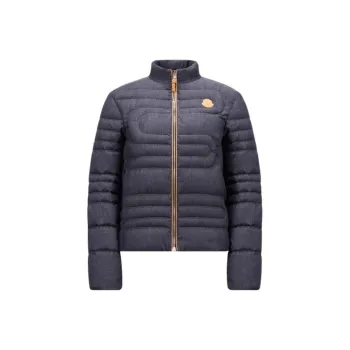 Moncler Logo Patch Zip Up Quilted Jacket