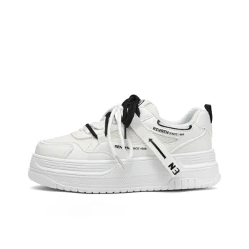 RENBEN Cushioning Abrasion Resistant Breathable Low Top Skateboard Shoes Women's White Black