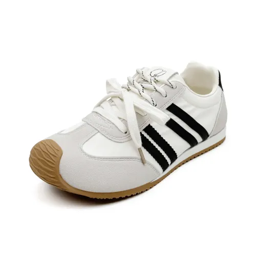 La Chapelle Slip Resistant, Abrasion Resistant, Lightweight Low Top Casual Shoes Women's Beige Gray Black