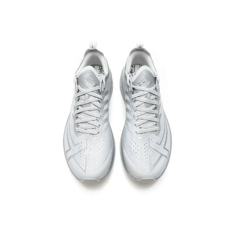 XTEP One Piece Molding 3 Running Shoes Men Low Top-3