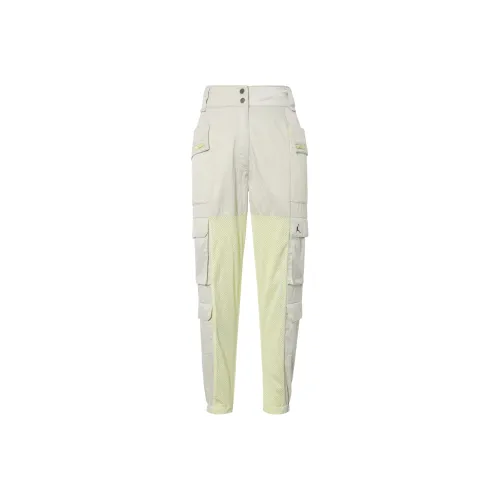 boots HEATWAVE UTILITY Casual Pants Women's White