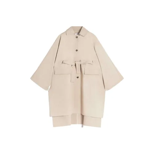 Lanvin Spread collar Coat