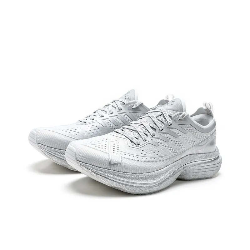 XTEP One Piece Molding 3 Running Shoes Men Low Top-2