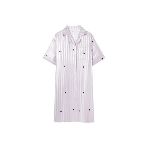 Nodos Shield Women's Nightgowns