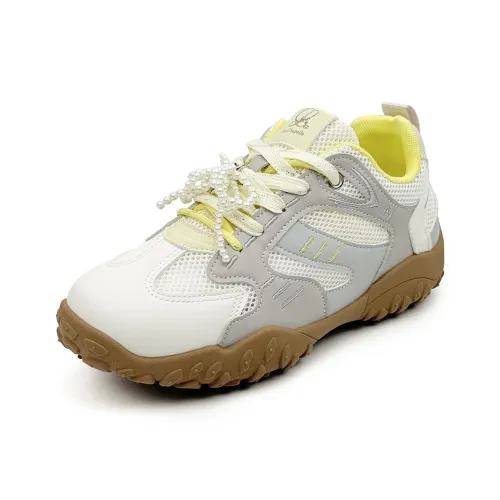 La Chapelle Slip Resistant, Abrasion Resistant, Lightweight Low Top Casual Shoes Women's Yellow