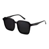 Classic Black C01