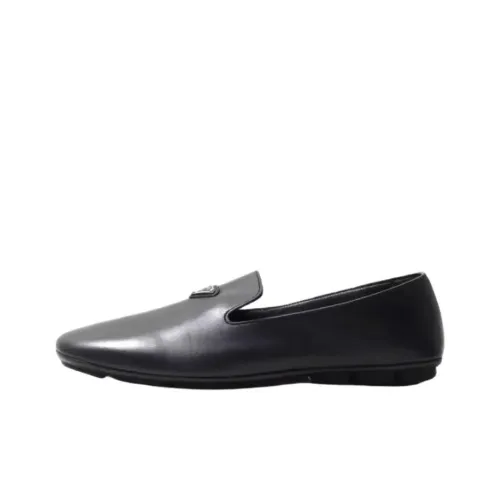 PRADA Men's Casual Shoes Men Low Top Black