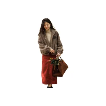 Demana Velvet-feel Coat Women's Latte