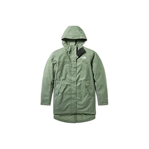 THE NORTH FACE Windbreaker Jackets Women's Green