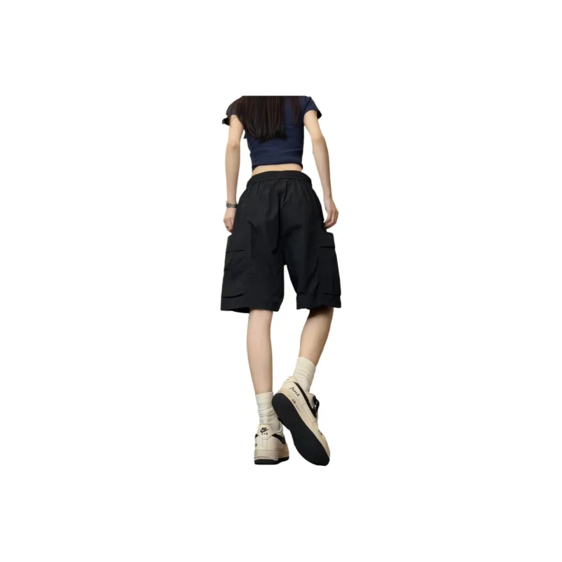 The New Age Family Cargo Shorts Women's-3