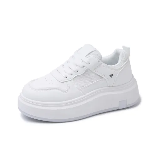 NANJIREN Coverage Slip Resistant, Abrasion Resistant, Lightweight Low Top Skateboard Shoes Women's