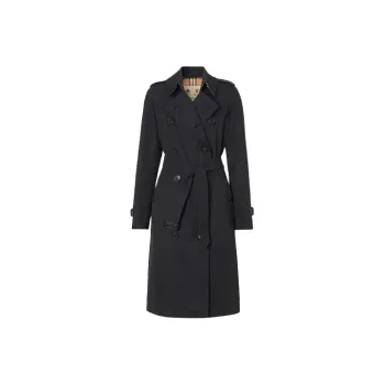 Burberry The Chelsea Trench Coat