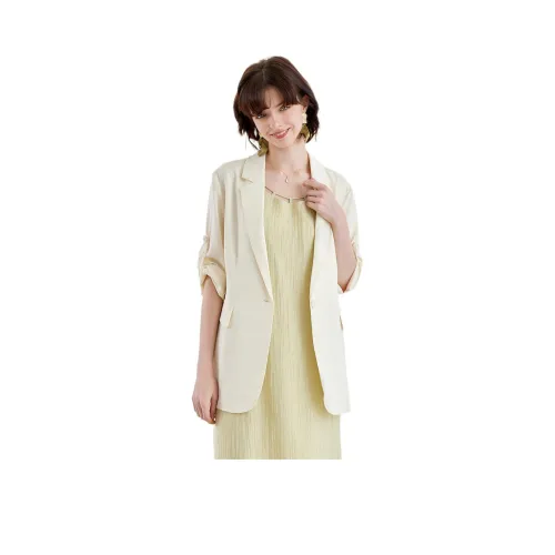 NAWAIN Business Suit Women's Ecru