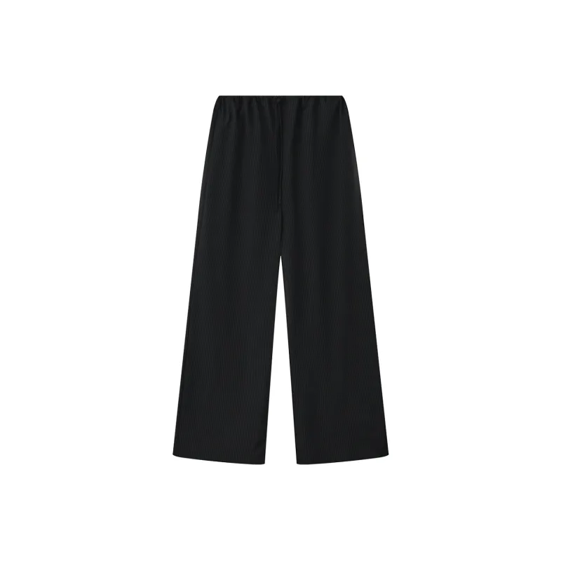 THE SEA LIFE Casual Pants Women's Black Mage-0