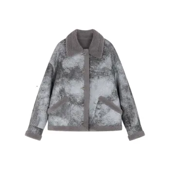 XWI Velvet feel Coat Women's Black White