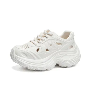 La Chapelle Clogs Women's White