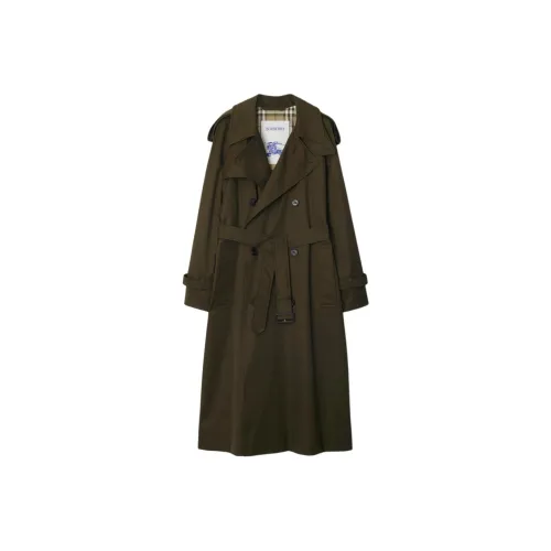 Burberry Castleford Double Breasted Belted Trench Coat