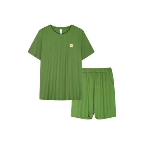 Xuan Liang Men Pajama Sets