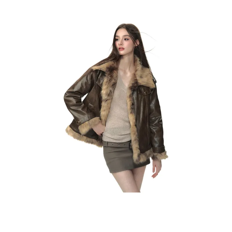 Li Zixian Velvet-feel Coat Women's Coffee-0