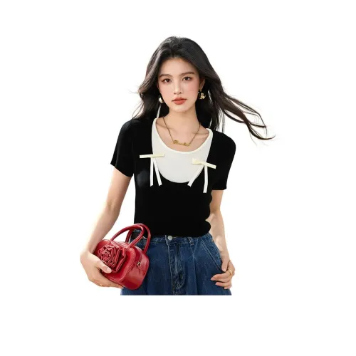 La Chapelle T Shirts Women's Black