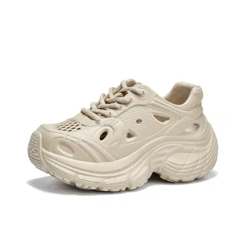 La Chapelle Clogs Women's Apricot