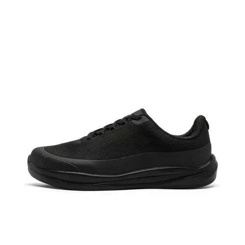 Fire Flying Fish Cushioning Slip Resistant Low Top Casual Shoes Men's