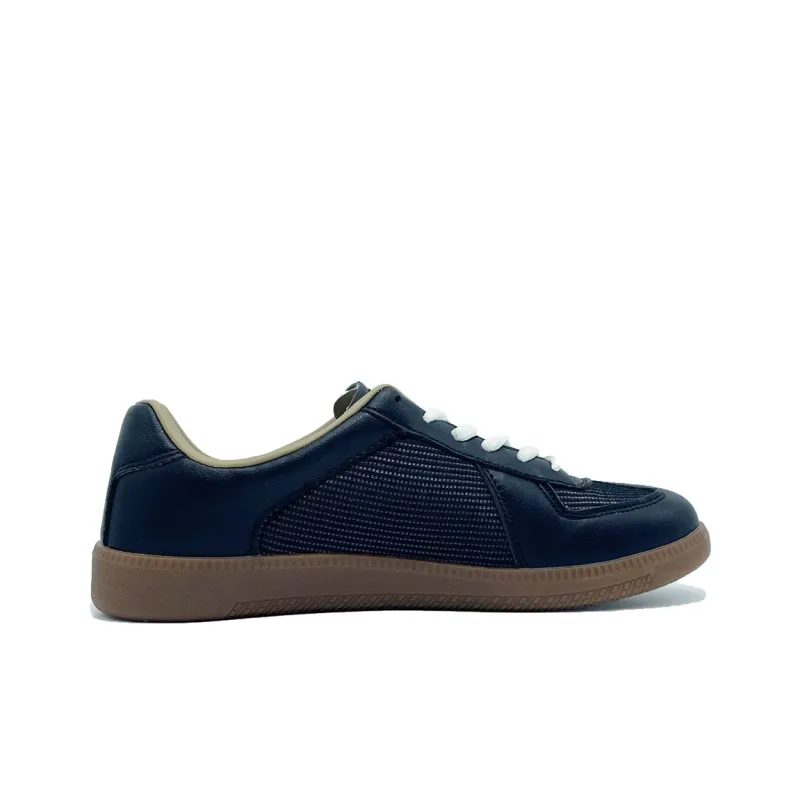PAIN OR PLEASURE Low Top Skateboard Shoes Unisex Black White-1