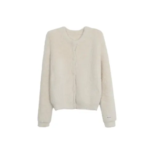 WEEKEND HUB Velvet feel Coat Women's Apricot