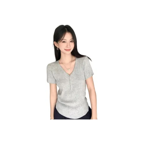 Mu Xiao Xin T Shirts Women's Light Heather Gray