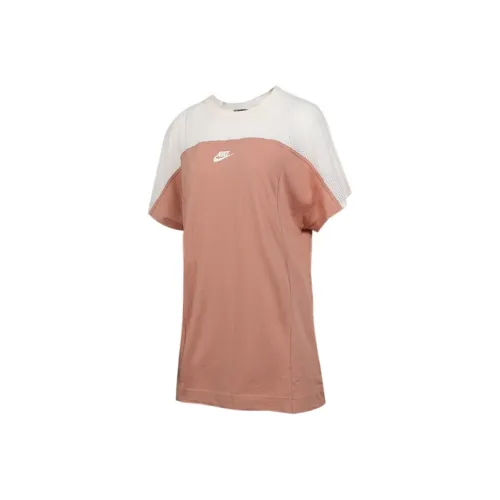Nike Short Sleeved Dresses Women's Pink