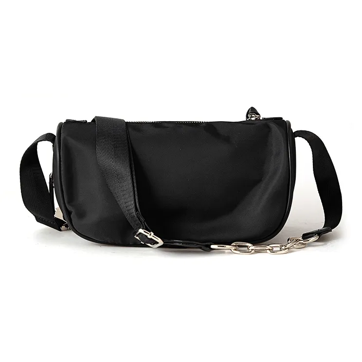 Vigno Oxford One Shoulder Small Square Bag Women's Black/Ecru-8