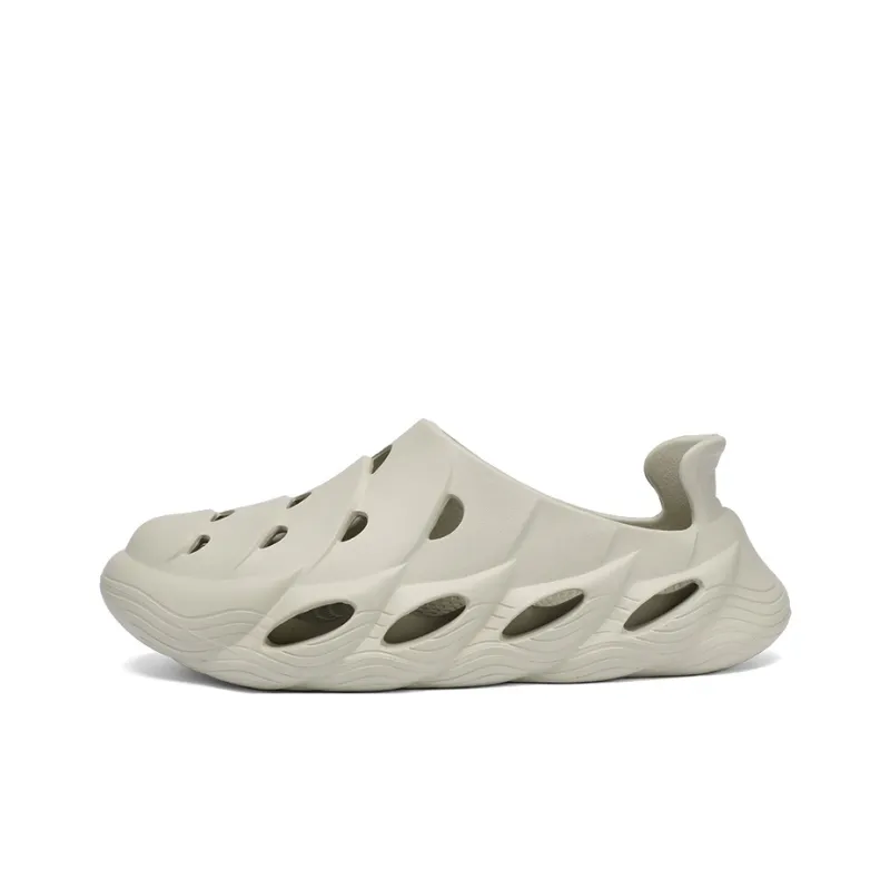 Colorful Creations Clogs Men's Box-41