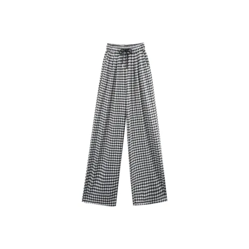 A Paradise For Awakening Casual Pants Women's Black White Plaid