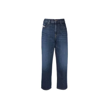 DIESEL D Air Boyfriend Low-Waisted Jeans