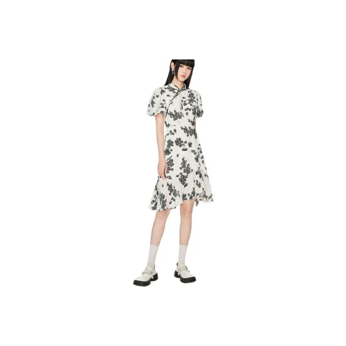 ITIB x LAZY MIYO Short-Sleeved Dresses Women's