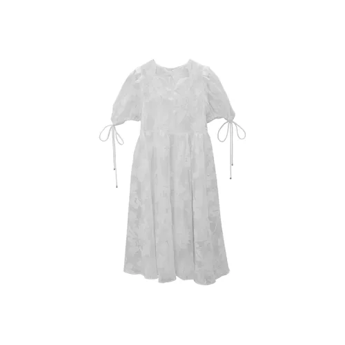 MS-Echo SS22 Dress Women's Tissue White