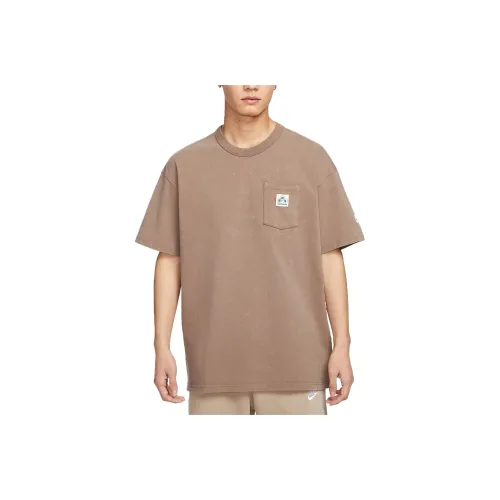 Nike Sportswear T Shirt Men's Mink Brown